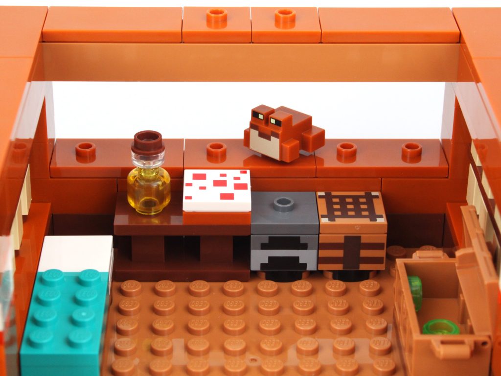 LEGO Minecraft 21256 the frog house review 15 1024x768