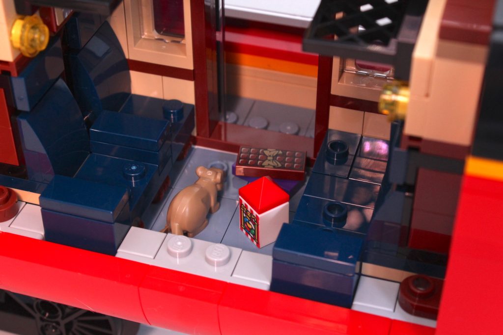 LEGO Harry Potter 76405 Hogwarts Express Collectors Edition review 34 1024x683