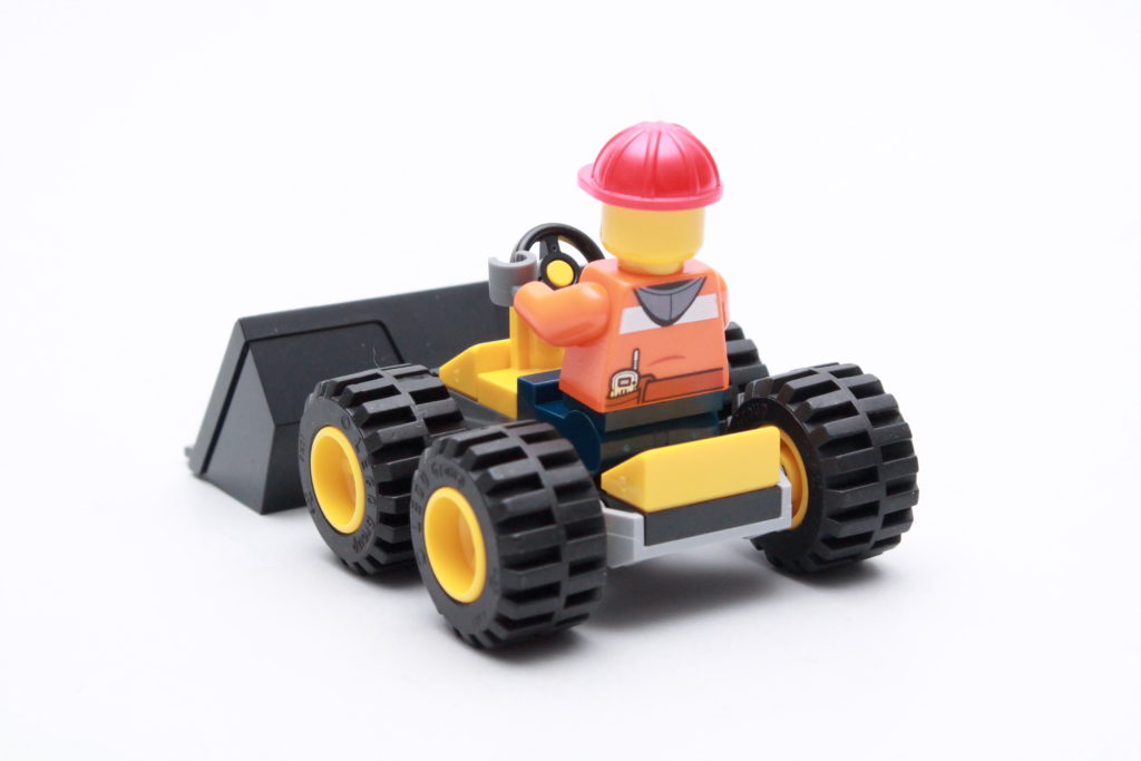 LEGO CITY magazine Issue 36 11