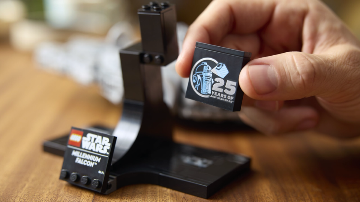 How to collect every LEGO Star Wars 25th anniversary brick to date