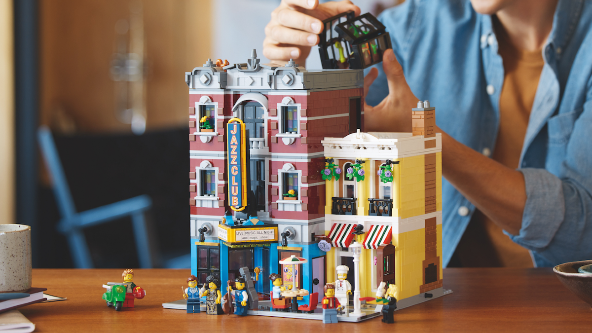 More details on rumoured LEGO Icons 10312 Jazz Club gift-with-purchase