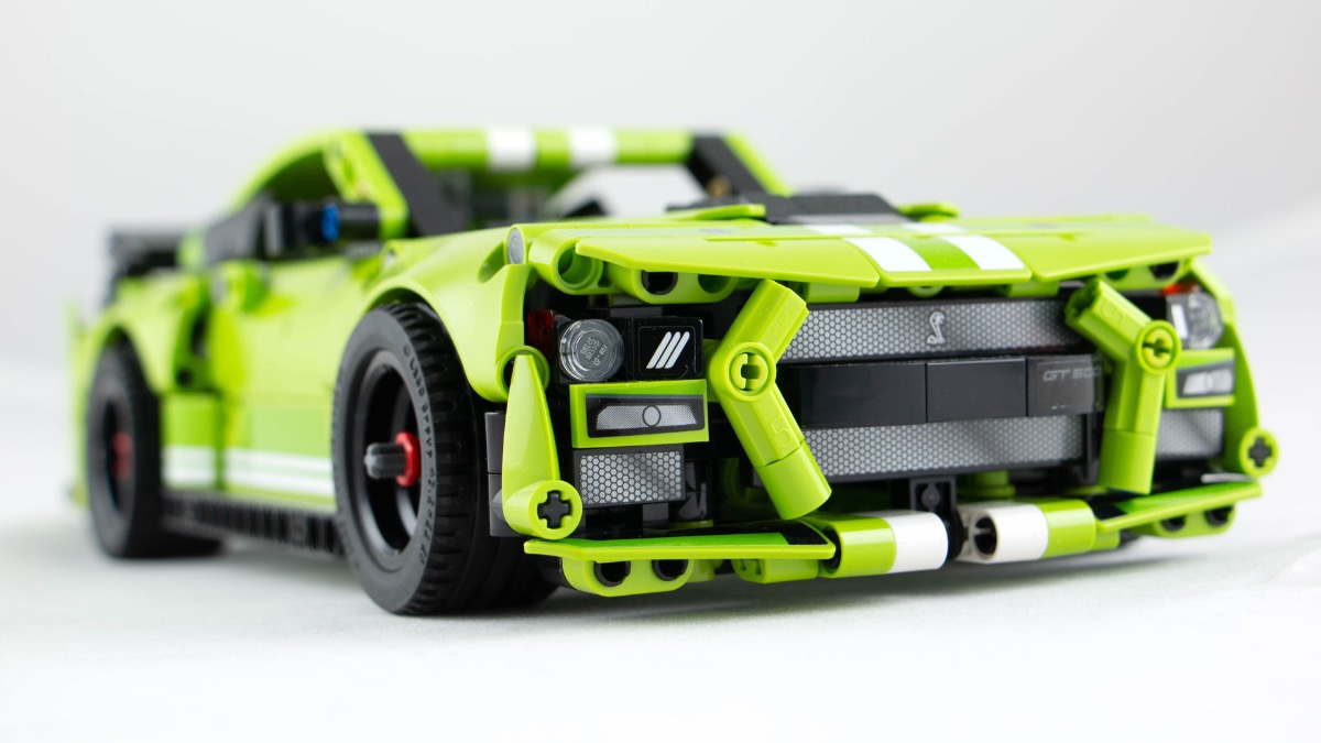 LEGO Technic 42138 Ford Mustang Shelby GT500 review