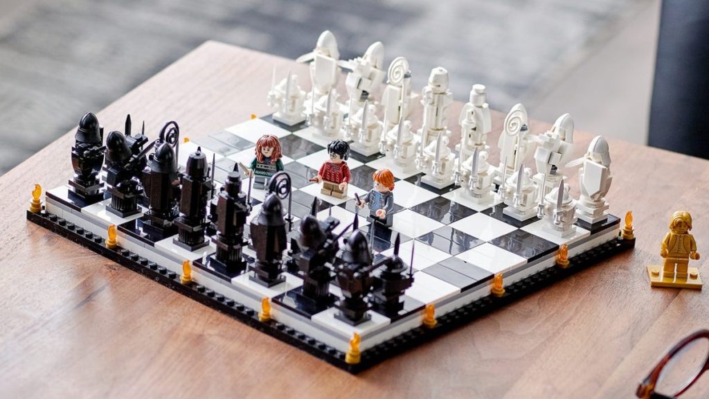 LEGO Harry Potter 76392 Wizards Chess featured 1024x576