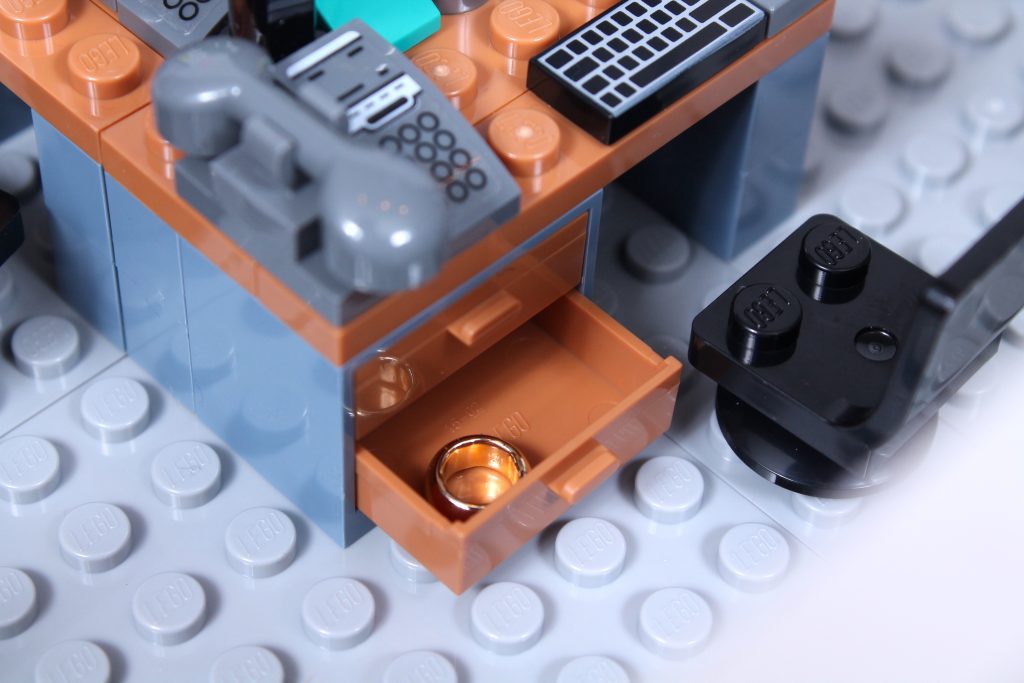 LEGO Ideas 21336 The Office review 48 1024x683