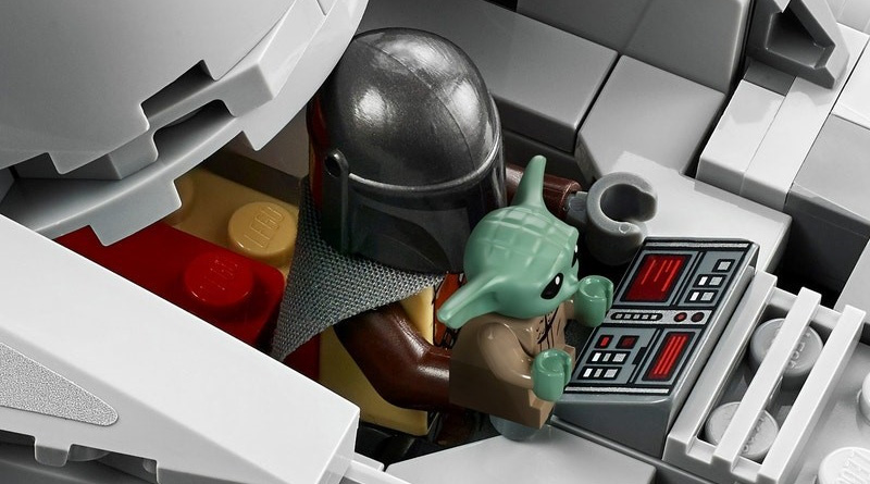 Two LEGO sets on Amazon’s top Christmas toys list