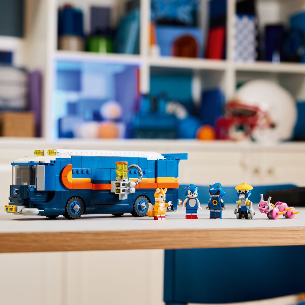 LEGO Sonic the Hedgehog 77006 Team Sonic Command Truck 5