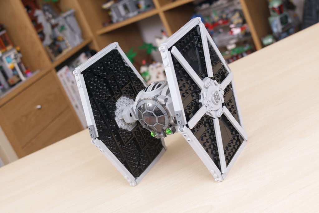 LEGO Star Wars 75300 Imperial TIE Fighter review 16