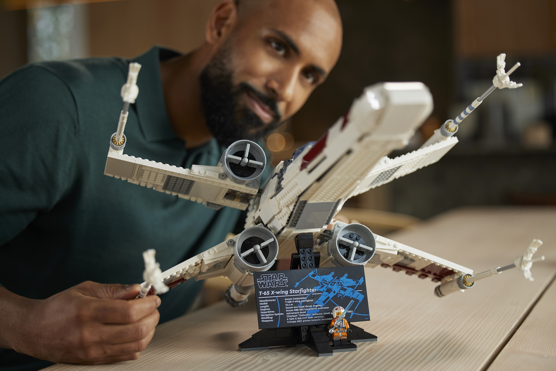 LEGO Star Wars 75355 X wing Starfighter 13