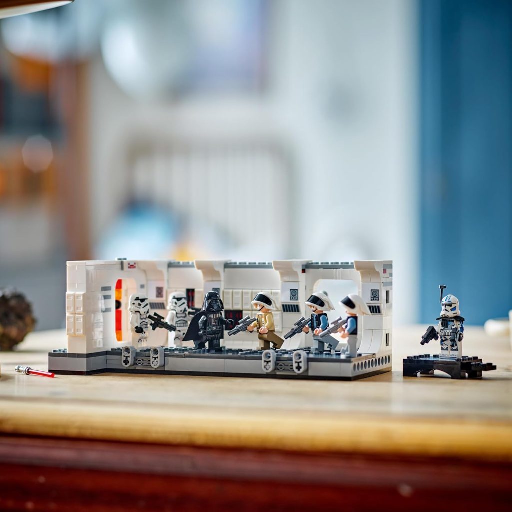 lego 75387 boarding the tantive IV lifestyle 3 1024x1024