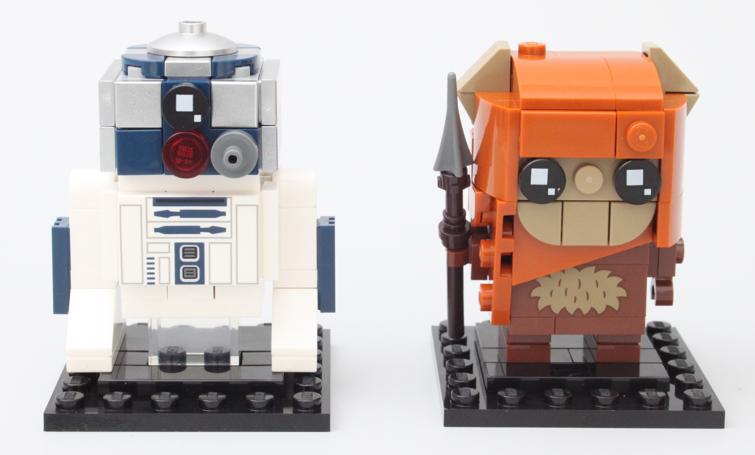 LEGO Star Wars 40523 Battle of Endor Heroes BrickHeadz review 3 scaled