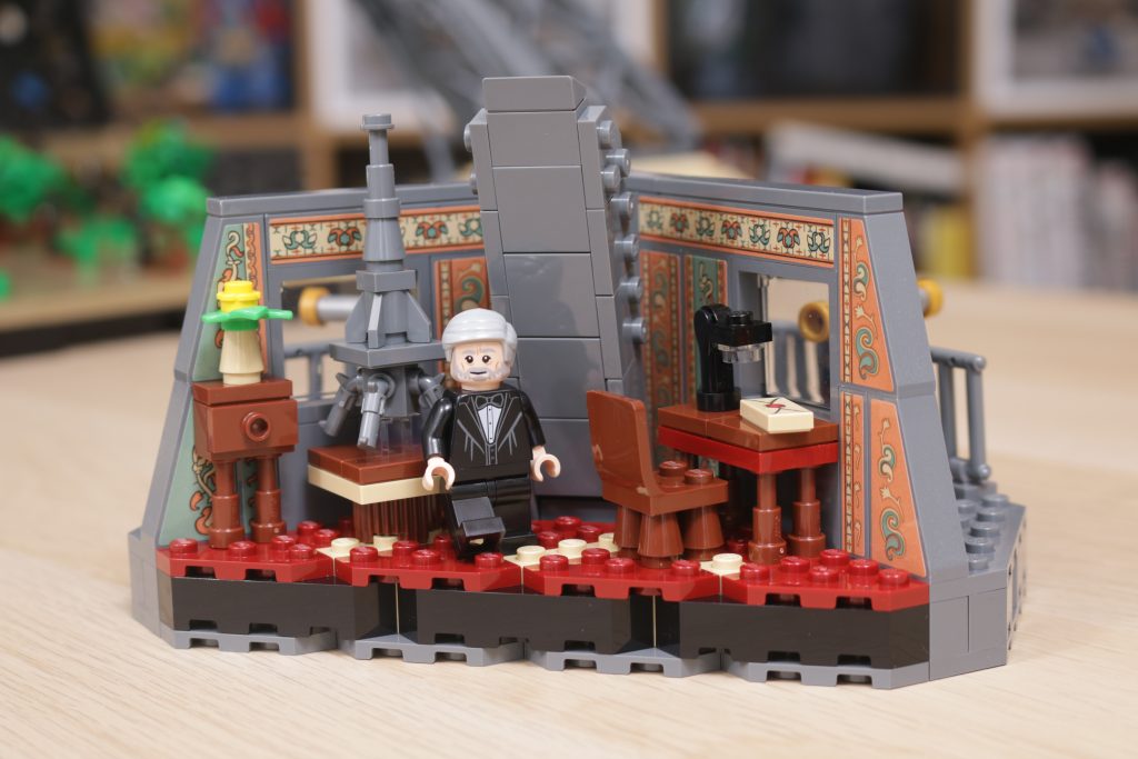 LEGO Icons 40579 Eiffels Apartment gift with purchase review 1 1024x683