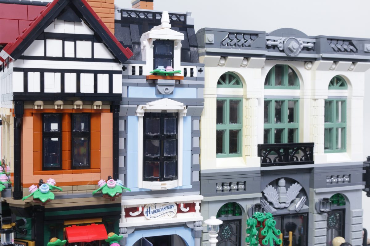 LEGO Icons 10350 Tudor Corner second review plus comparison with 10251 Brick Bank and 10270 Bookshop 92 1200x800