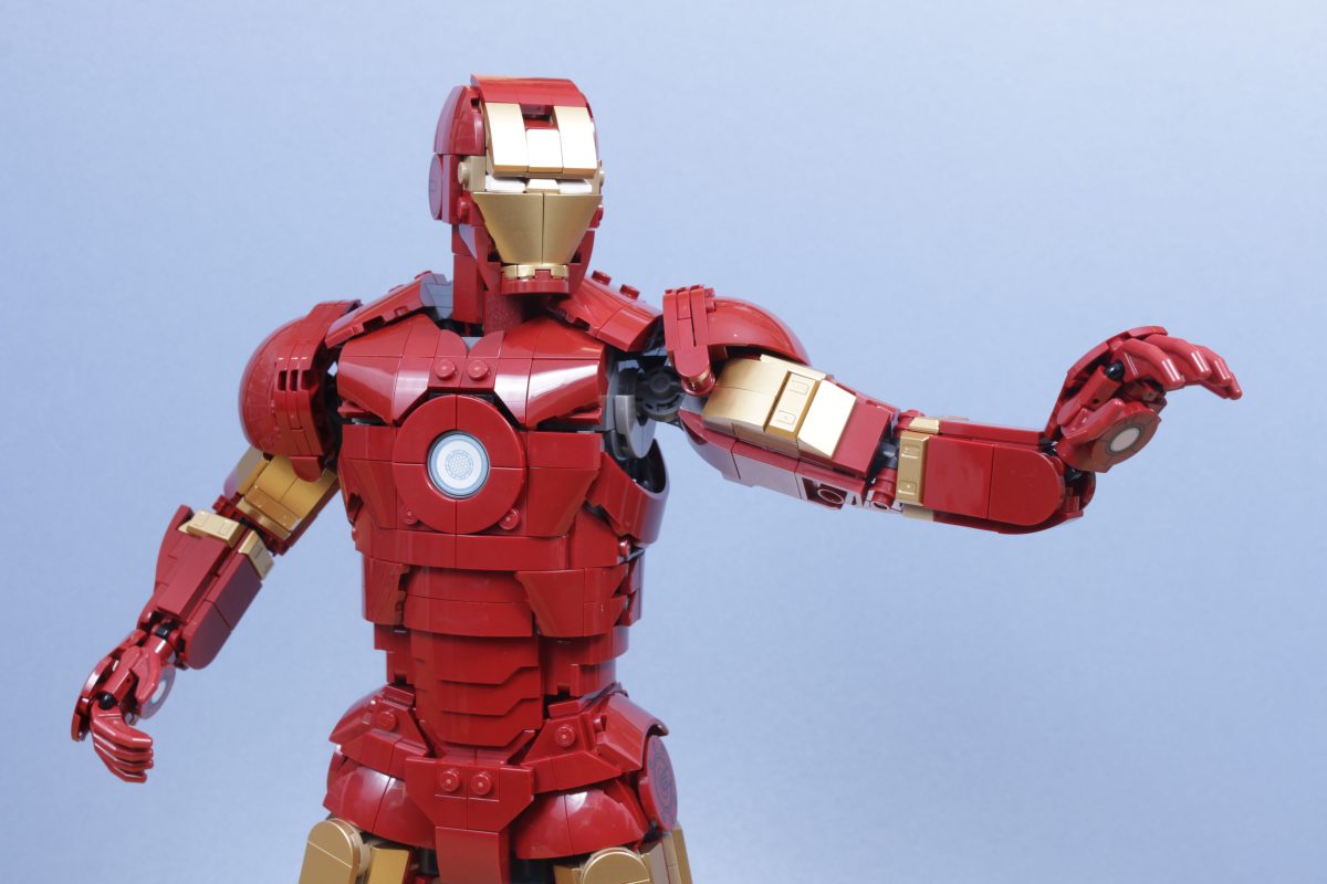 LEGO Marvel 76344 Iron Man Mark 3 Collectors Edition review 50 1200x800