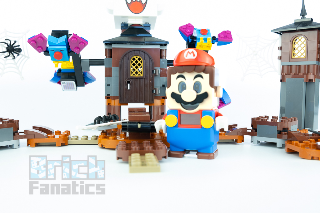 LEGO Super Mario 71377 King Boo and the Haunted Yard 6