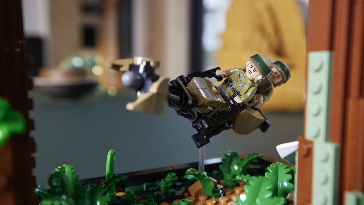 LEGO Star Wars confirms new speeder bike design in diorama set