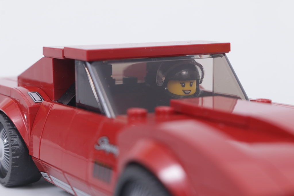 LEGO Speed Champions 76903 Chevrolet Corvette C8.R Race Car and 1968 Chevrolet Corvette review 10