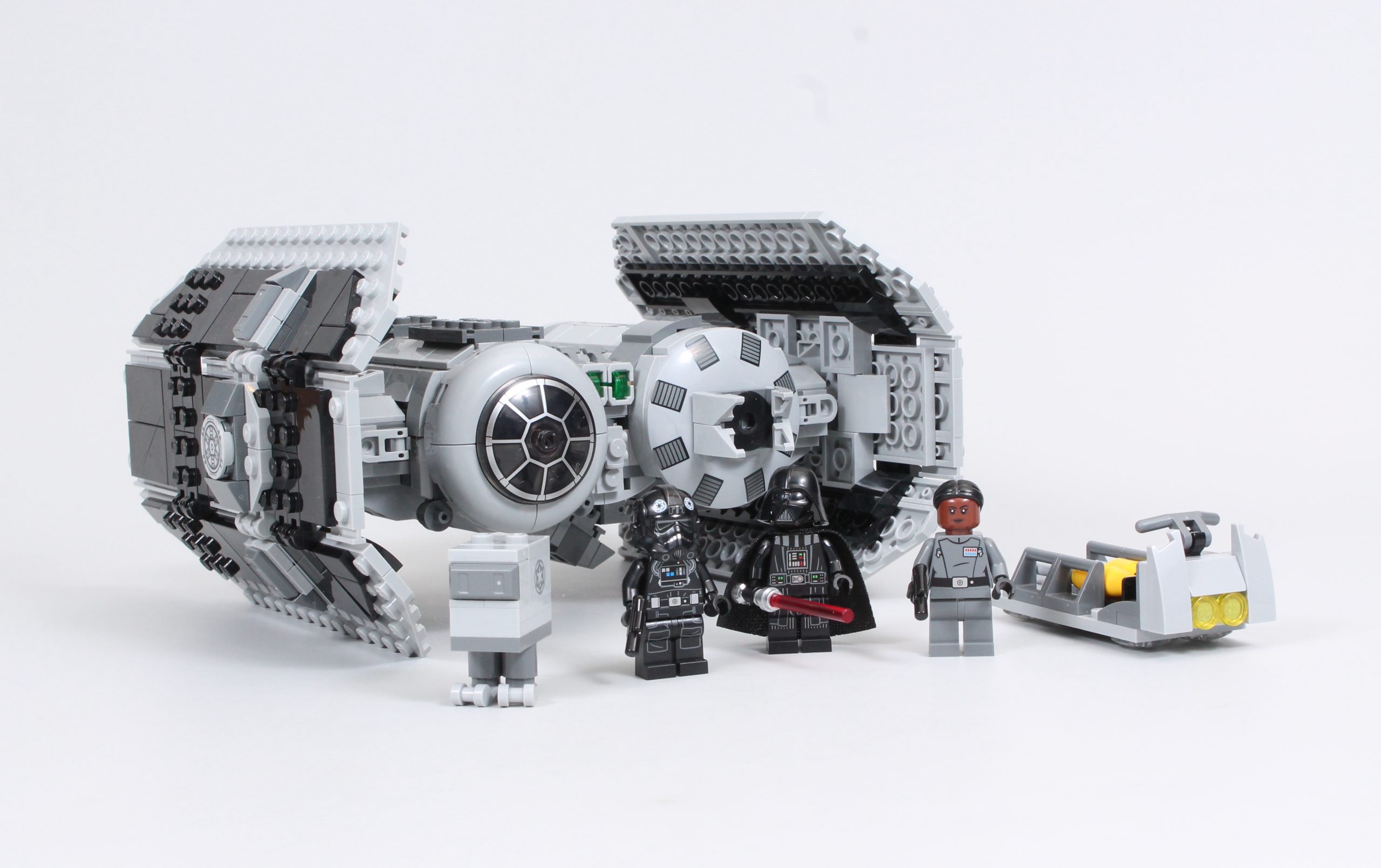 LEGO Star Wars 75347 TIE Bomber review 1 scaled