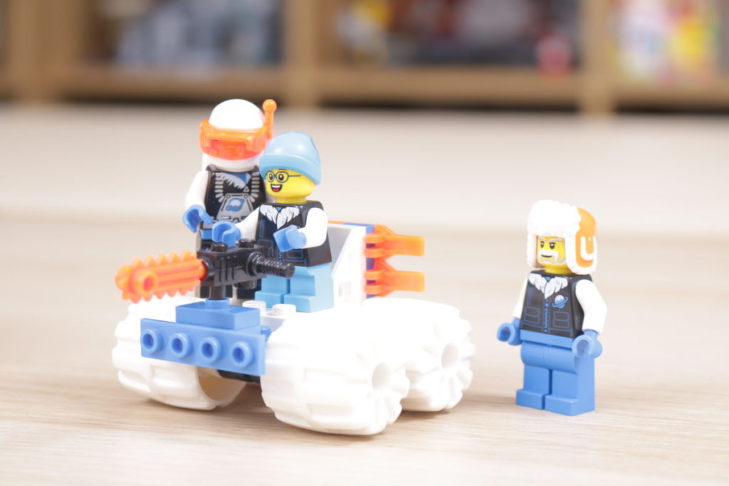 LEGO Chinese New Year 80109 Lunar New Year Ice Festival Ice Planet minifigures 5 1024x683