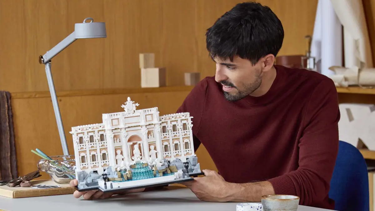 LEGO Architecture 21062 Trevi Fountain may include a suitable surprise