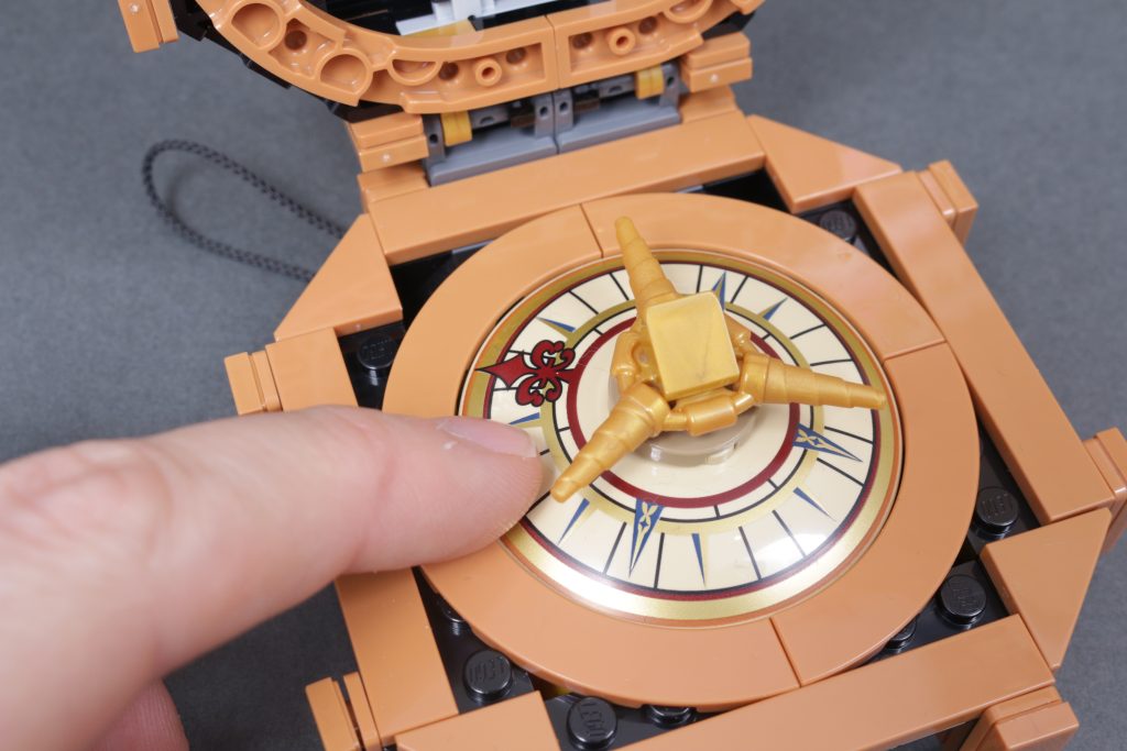 LEGO Icons Captain Jacks Sparrows Compass GWP review 5 1024x683