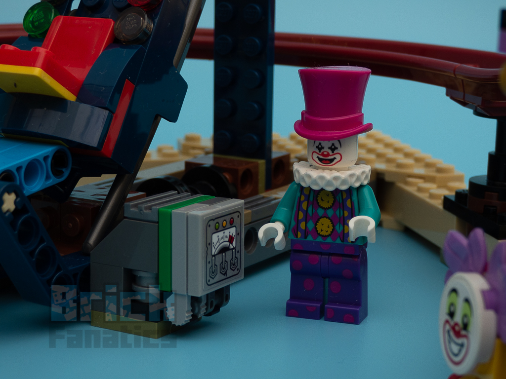 LEGO Hidden Side 70432 Haunted Fairground 16