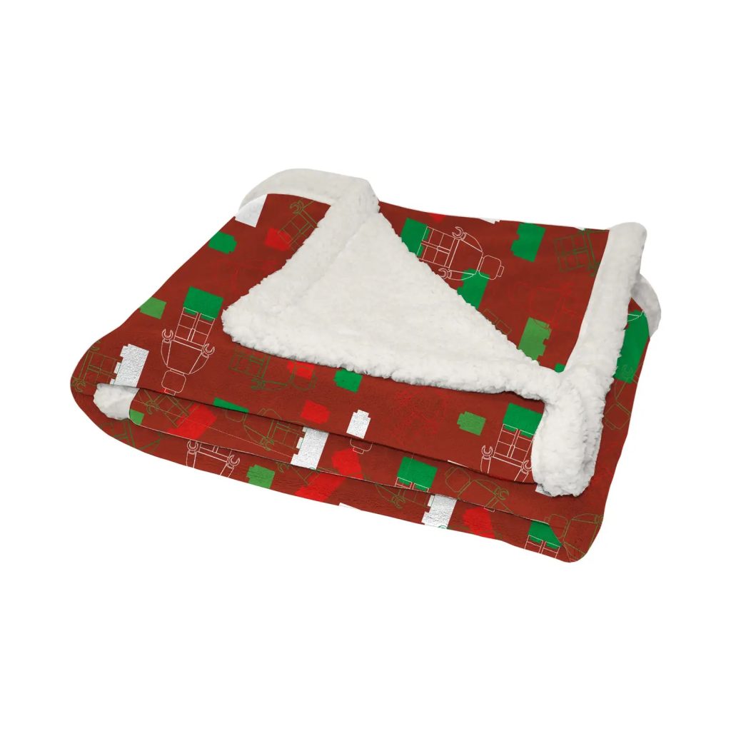 LEGO 5008992 Sherpa Backed Throw  1024x1024