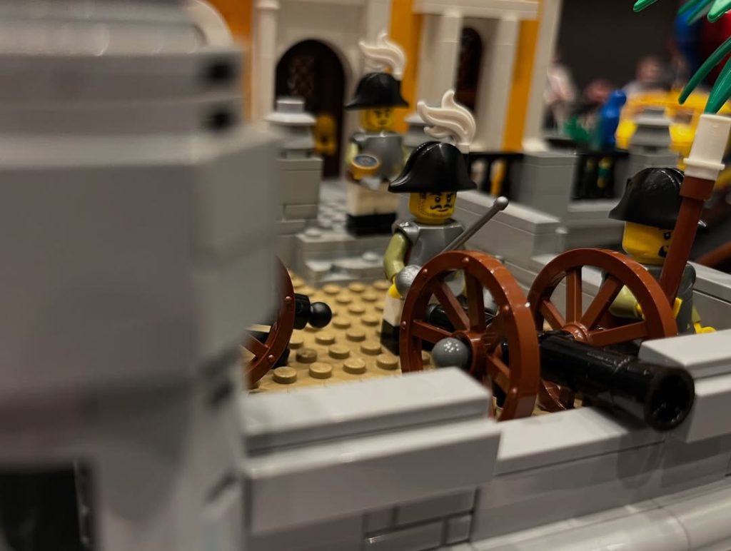 LONDONBRIDGEBRICKS BrickLink Designer Program Series 8 Coconut Cape 2 1024x772