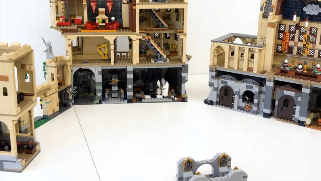 LEGO Harry Potter Hogwarts Castle in full 7 1024x576