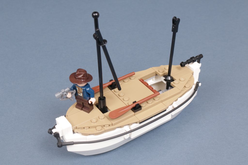 LEGO Icons 40729 Shackletons Lifeboat gift with purchase review 4 1024x683
