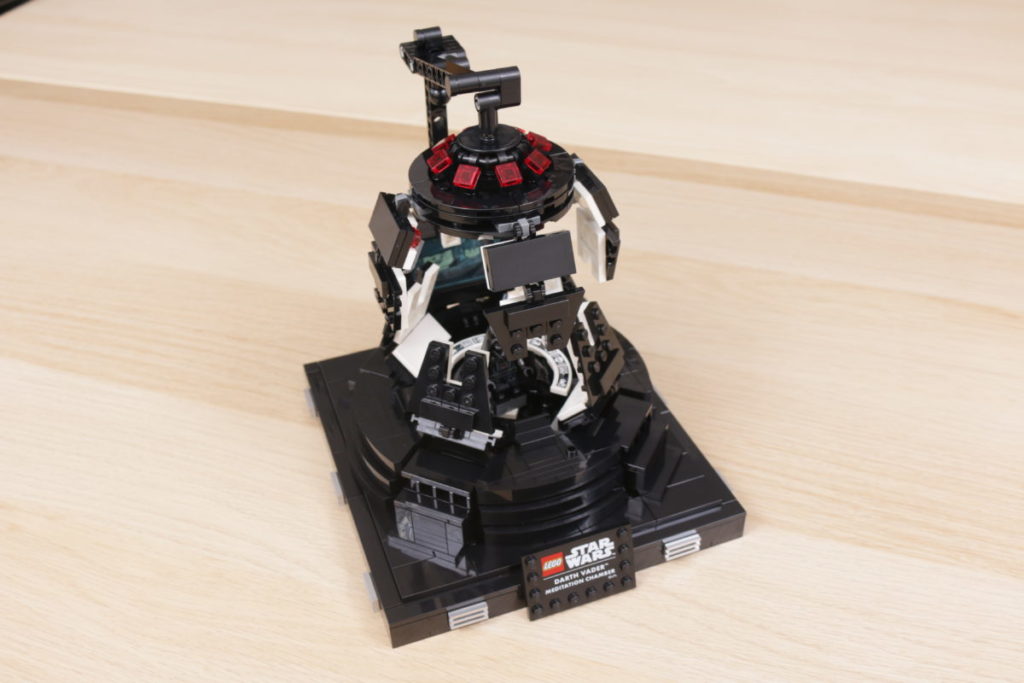 LEGO Star Wars 75296 Darth Vader Meditation Chamber review 6 1024x683