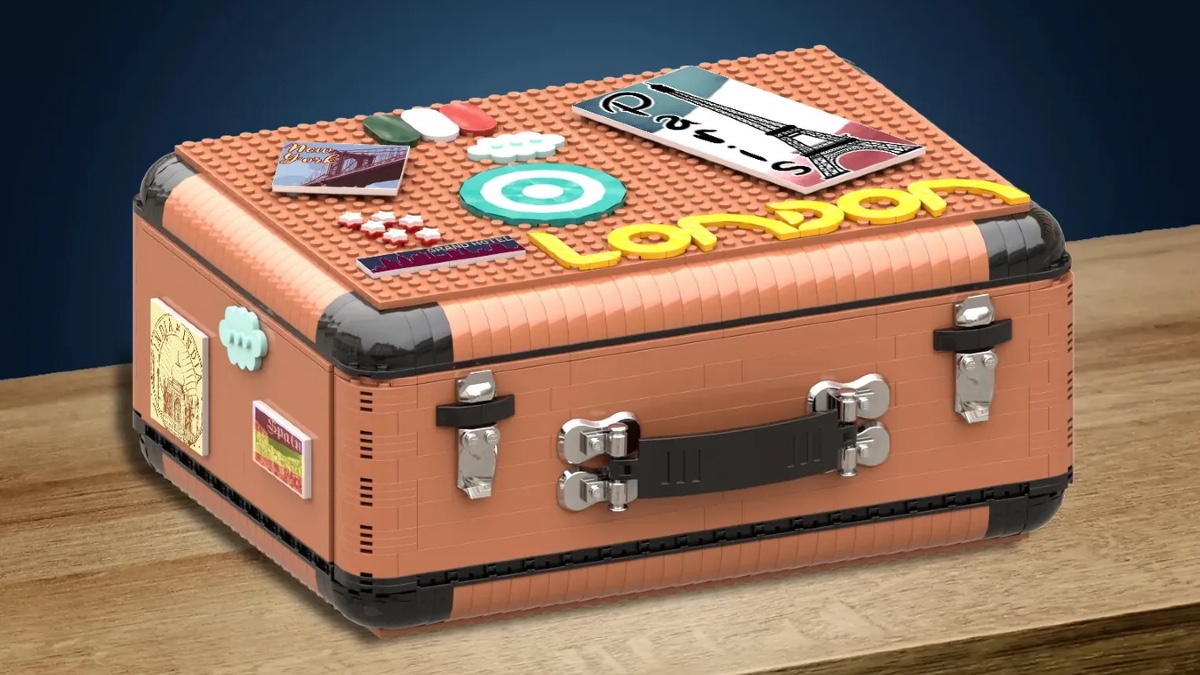 Catch up on your travels with the latest LEGO Ideas 10K build