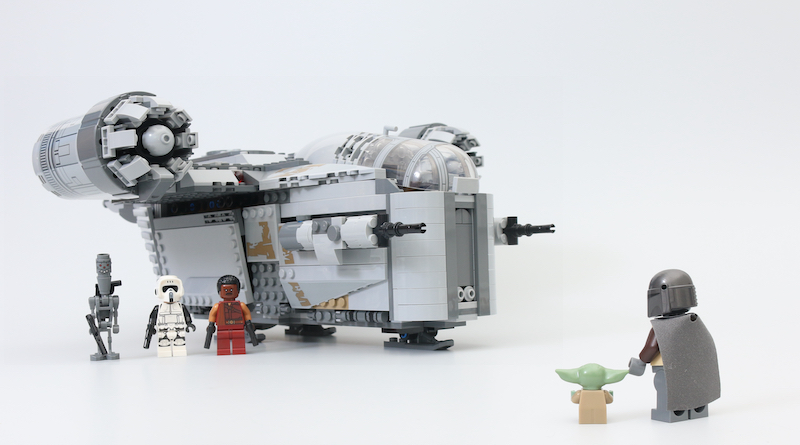 LEGO Star Wars 75292 The Mandalorian Bounty Hunter Transport review
