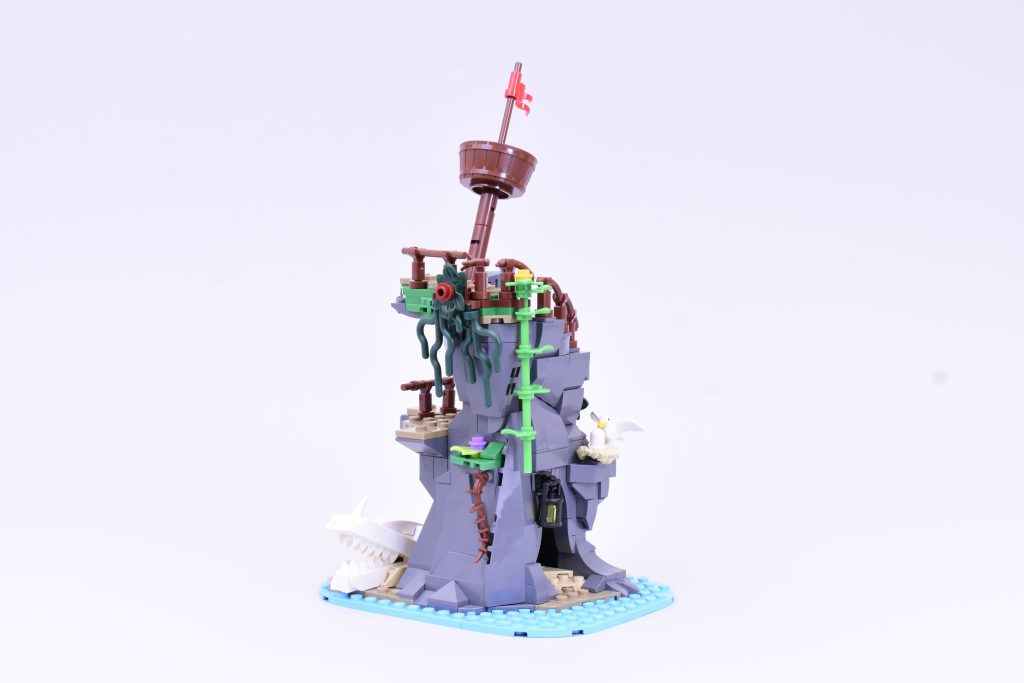 LEGO BrickLink Designer Program 910038 Ominous Isle review 24 1024x683