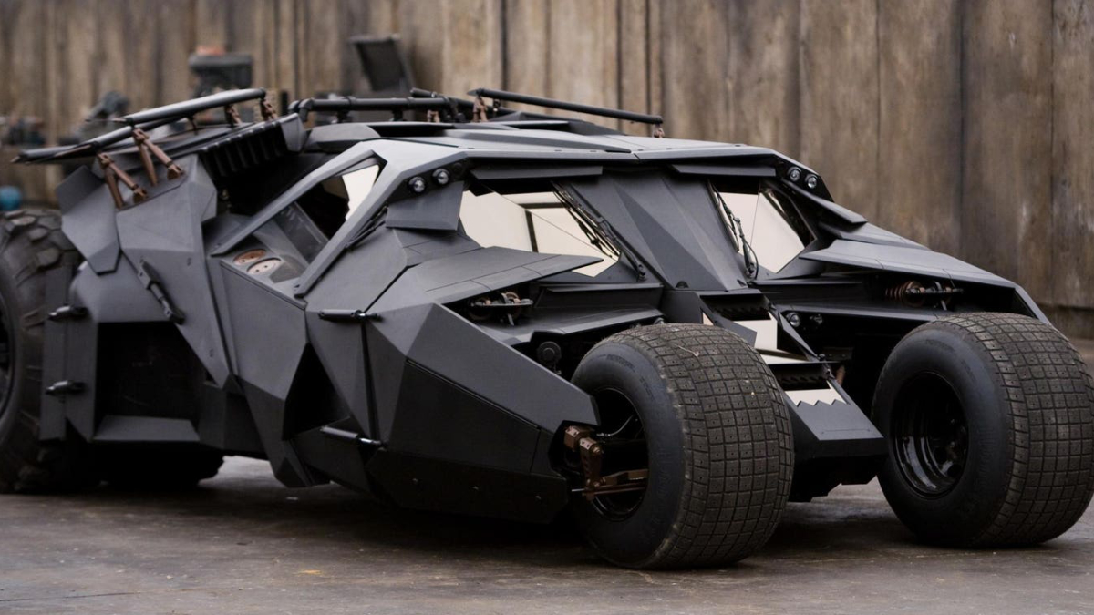 Rumoured LEGO Batman Tumbler now said to be remote-controlled