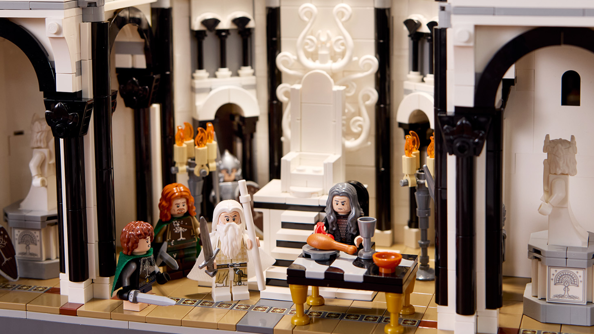 LEGO Minas Tirith launch items sell for $600 without set