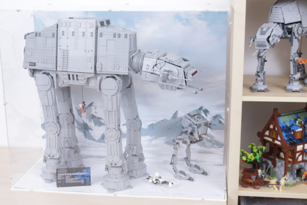 LEGO Star Wars UCS 75313 AT AT display case review iDisplayit LEGO Star Wars 44 1024x683