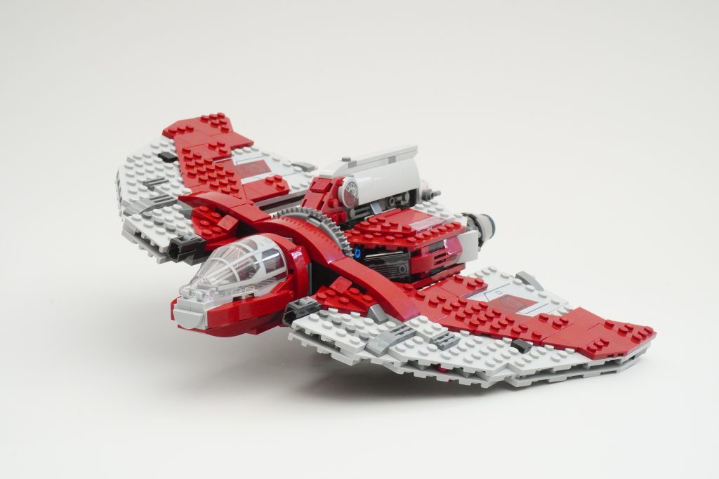 LEGO Star Wars 75362 Ahsoka Tanos T 6 Jedi Shuttle Review 2 1 1024x683