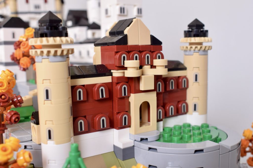 LEGO Architecture 21063 Neuschwanstein Castle review 1 1024x683