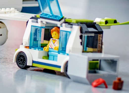 lego 60367 passenger airplane apron bus
