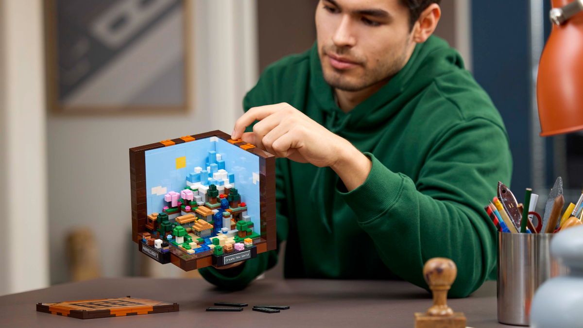 Initial LEGO Minecraft 21265 The Crafting Table reactions unearthed 