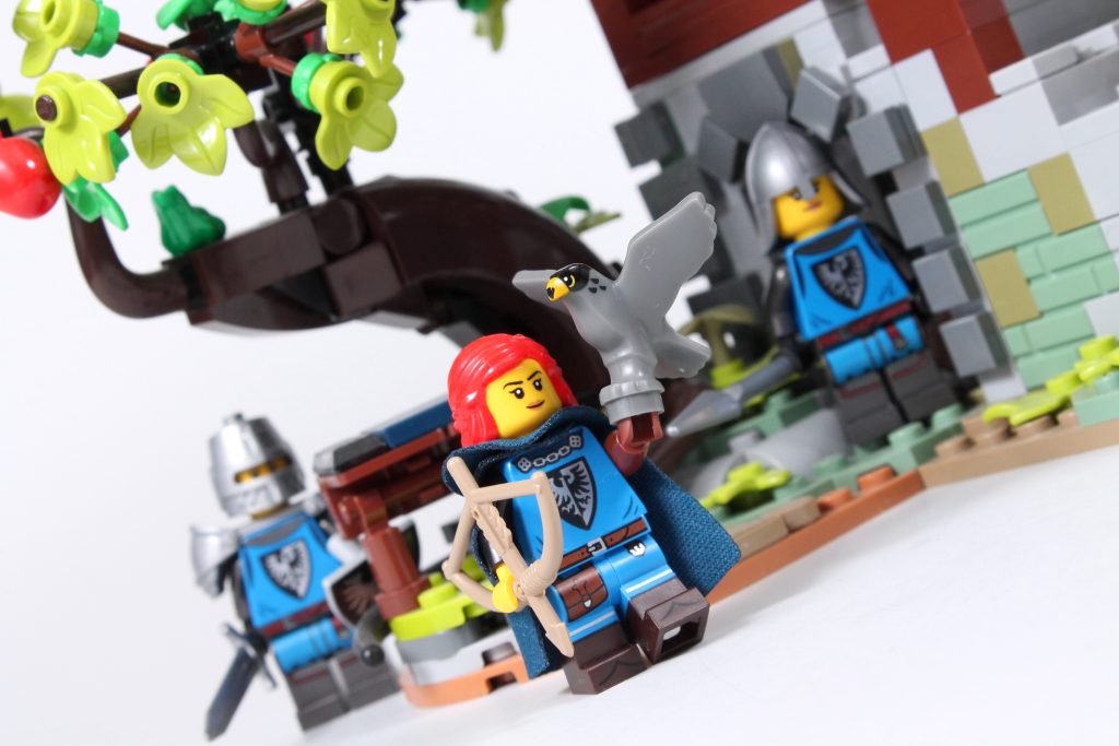 LEGO Collectible Minifigures 71037 Series 24 Black Falcons Falconer 1 1024x683