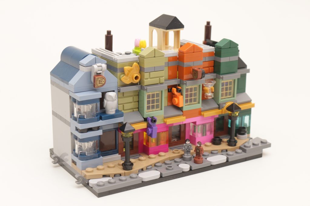 LEGO Harry Potter 76444 Diagon Alley Wizarding Shops review 99 1024x683