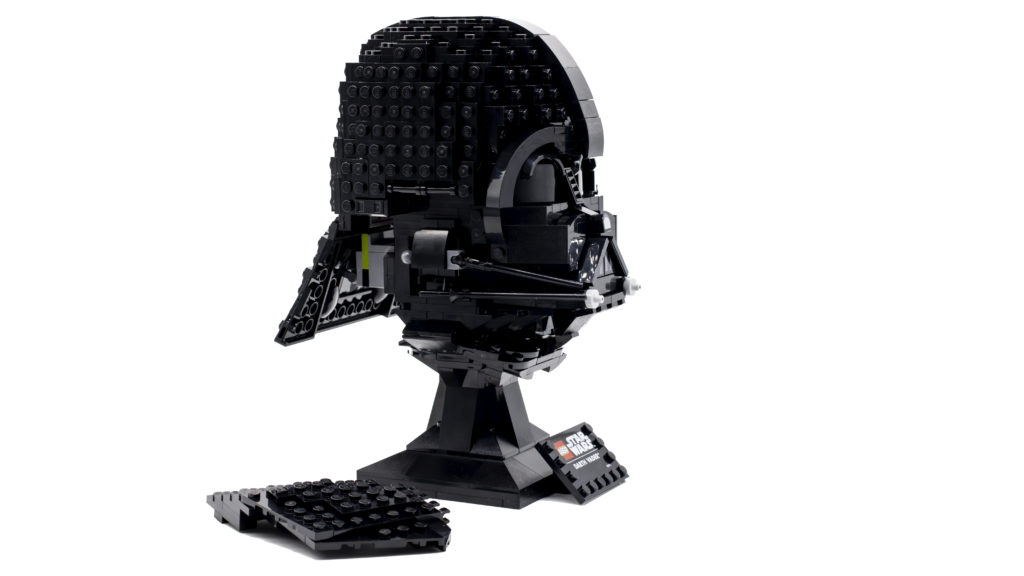 LEGO Star Wars 75304 Darth Vader Helmet 16