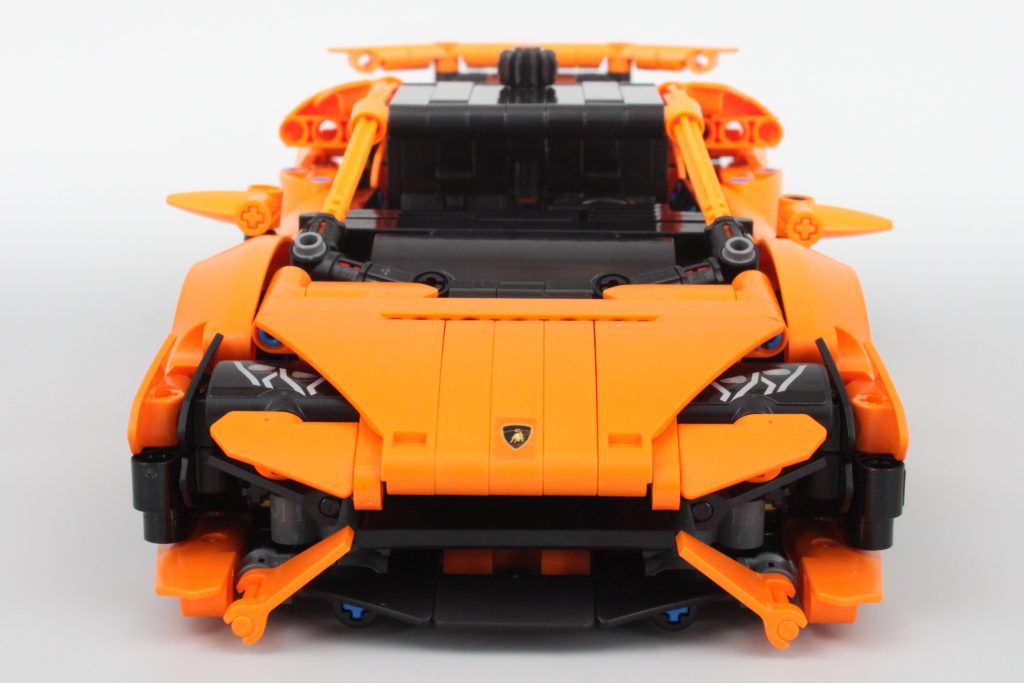 lego technic 42196 lamborghini huracan orange review 11 1024x683