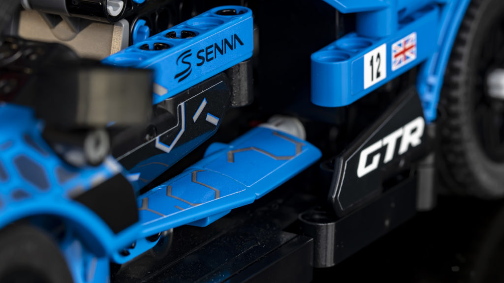 senna detail