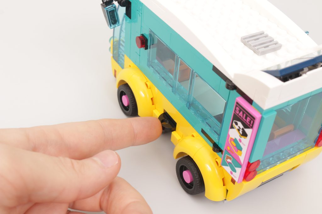 LEGO Friends 41759 Heartlake City Bus review 6 1024x683