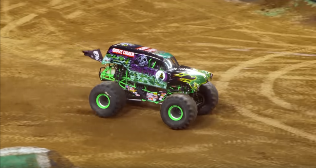 LEGO Technic 42118 Monster Jam Grave Digger review 15