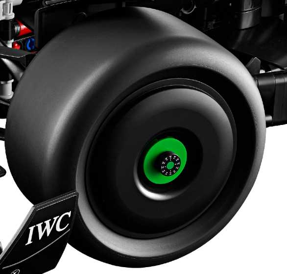 LEGO Technic 42171 slick tires