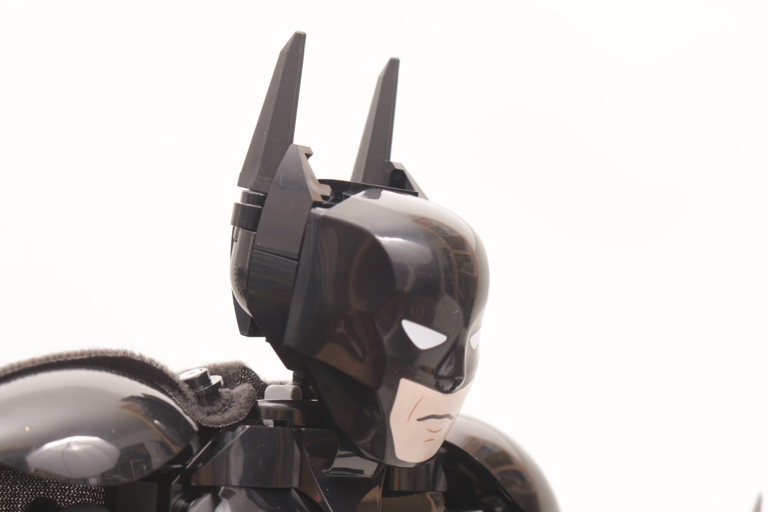 LEGO Batman 76259 Batman Construction Figure review 8 scaled