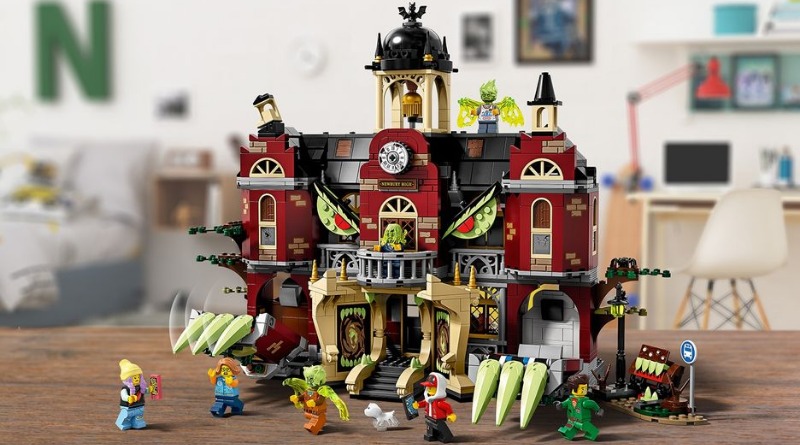 Amazon slashes the price of LEGO Hidden Side 70425 Newbury Haunted High School
